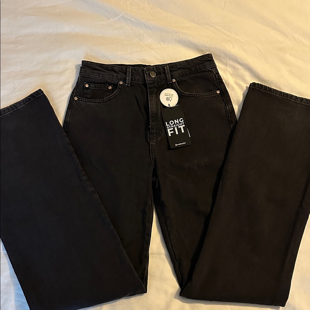 NWT Stradivarius Black Long Straight Fit Jeans
